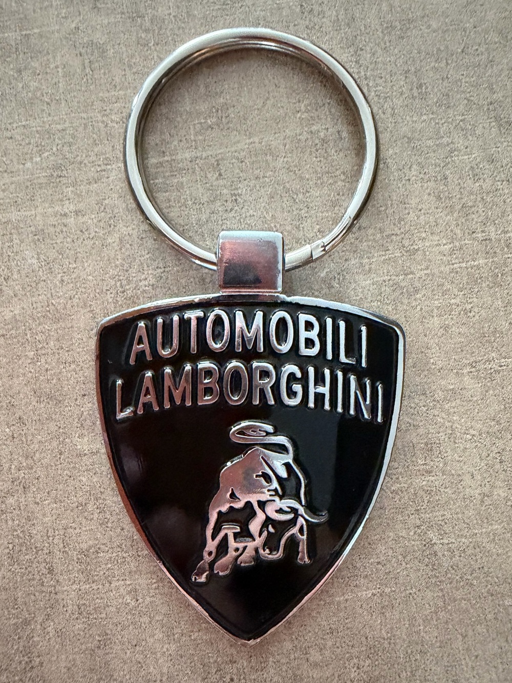 Automobili Lamborghini Montréal Metal Keychain Keyring | Dealership Collectible